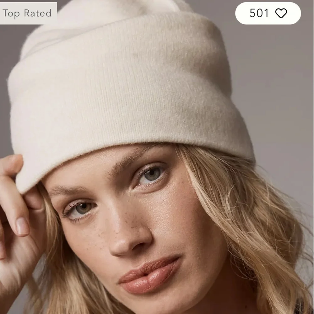 NWT Sage Green Cuddles Ribbed Beanie